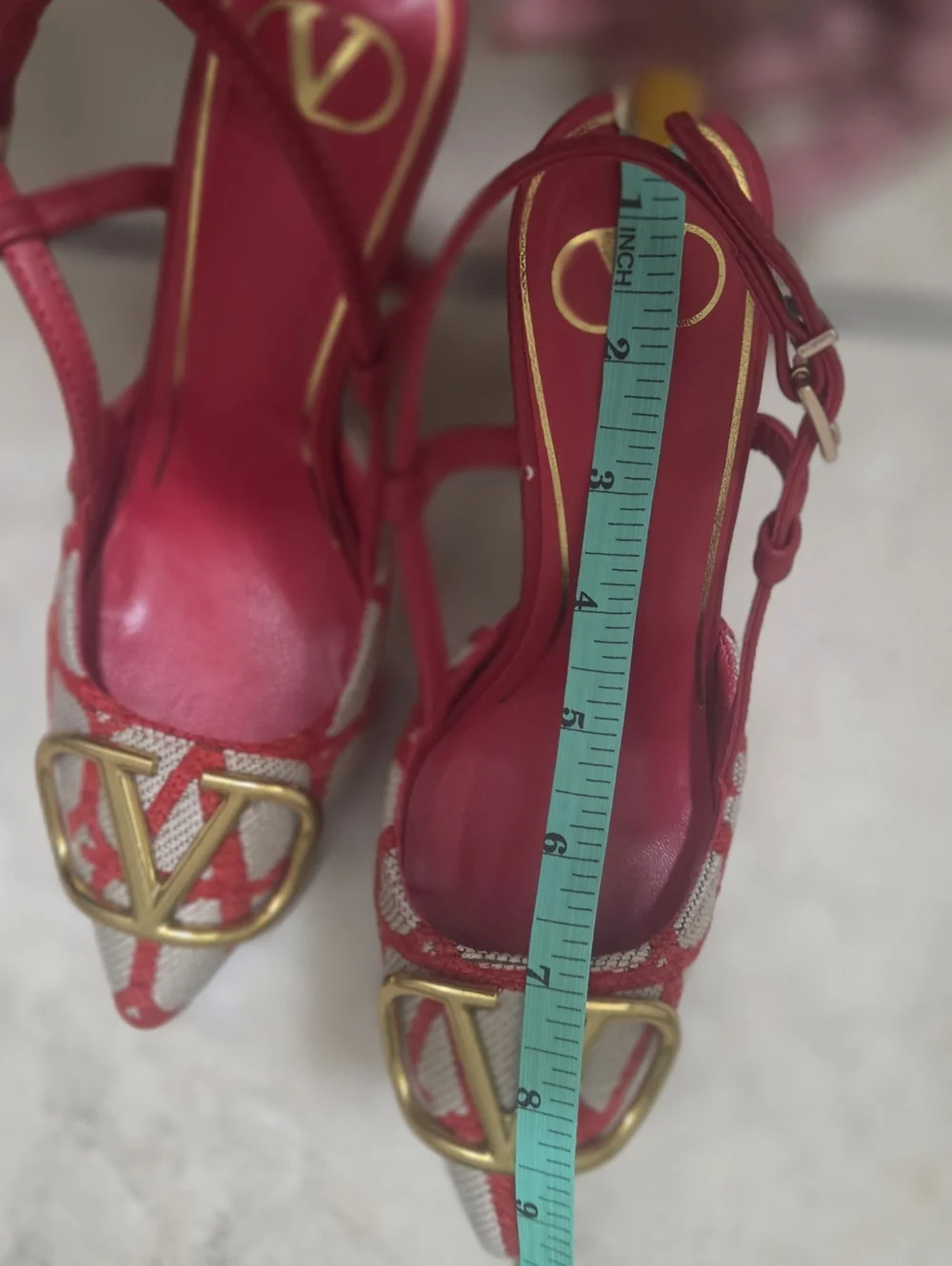 New Valentino Garavani Red and Cream Slingback Heels - Copy